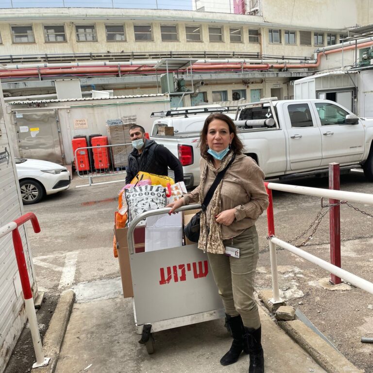 Toys, Warm Clothes and Lots of Love: Rambam Employees Donate to Refugees from Ukraine