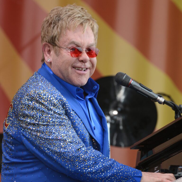 Elton John’s Vision Loss – Rambam Expert Weighs In