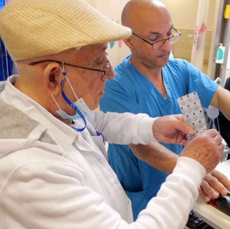 74-Year-Old Embarks on Nursing Career at Rambam