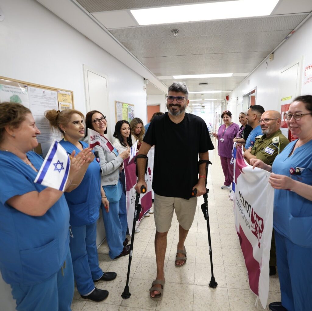 Wounded Soldier Heals Through Music: “I Just Want to Go Home”